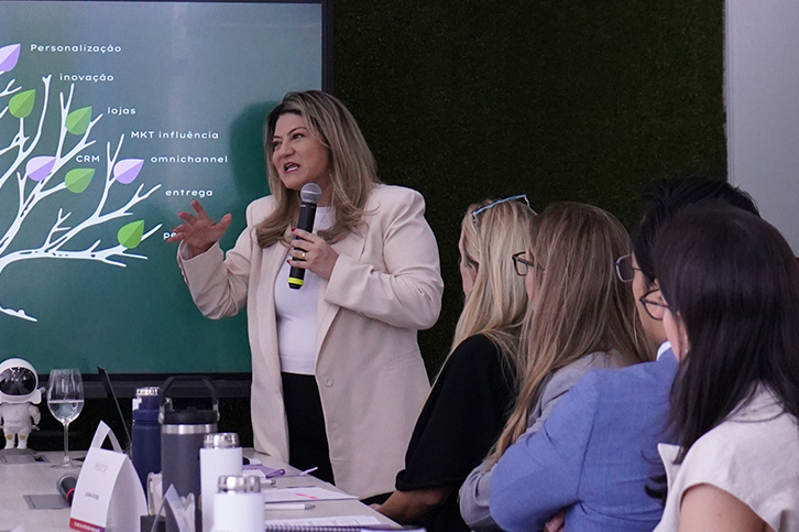 Marina Takiuti - Mentora do Power Mentor GPS - Aceleração Empresarial para Médicos
